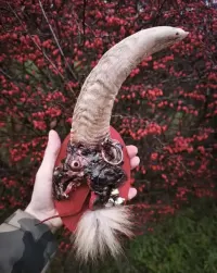 Diabeł Krampus zawieszka Goth Goblincore Witchy — ujęcie 3