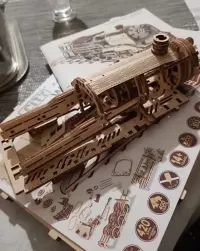 Drewniany model do skladania wooden express — ujęcie 5