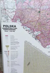 Duże mapy ścienne Polski 1:500 000 – administracyjno-samochodowe – 2 sztuki 140x130 — ujęcie 2