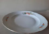 Duży biały porcelanowy półmisek do serwowania Ćmielów, 32 cm — ujęcie 2
