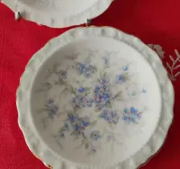 Dwa małe talerzyki - konfiturówki Paragon Petit Fleurs England — ujęcie 3