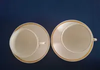 Dwie stare porcelanowe francuskie filiżanki — ujęcie 5