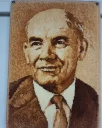 Dywaniki z portretami dygnitarzy PRL Lenin Gomułka Waryński — ujęcie 3
