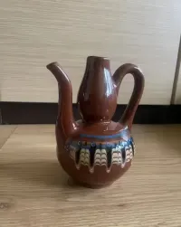 Dzbanek z ceramiki bułgarskiej vintage/ PRL — ujęcie 4