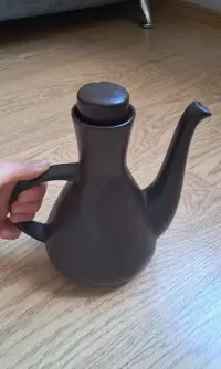 Dzbanki z podgrzewaczem Kajtek Valuta Pruszków lata 80. Vintage Mat — ujęcie 3