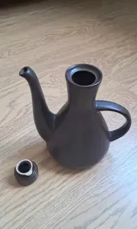 Dzbanki z podgrzewaczem Kajtek Valuta Pruszków lata 80. Vintage Mat — ujęcie 5