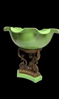Elegancka patera dekoracyjna — ujęcie 4