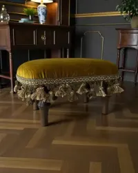 Elegancki podnóżek pufa vintage retro chwosty musztardowy złoty welur — ujęcie 2