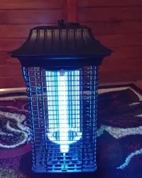 Elektryczna Lampa przeciw komarom  - owadom  - AERB 4000. Nowe sprzedam  ! — ujęcie 2