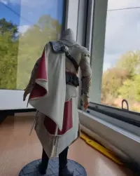 Ezio Brotherhood figurka — ujęcie 2