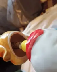 figurka  ceramiczna kuchcika — ujęcie 3