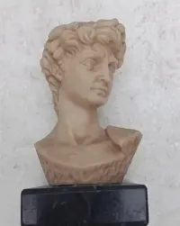 Figurka - Dawid- alabaster - 11,5 cm — ujęcie 2