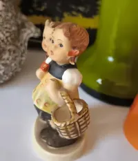 Figurka  Jaś i Małgosia M.I. Hummel Goebel piękna stara porcelana — ujęcie 3