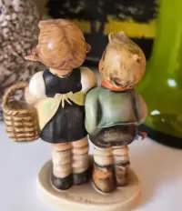 Figurka  Jaś i Małgosia M.I. Hummel Goebel piękna stara porcelana — ujęcie 5
