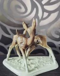 Figurka sarny sarenki z porcelany Cortendorf — ujęcie 4