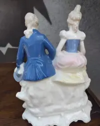 Figurka z porcelany — ujęcie 5