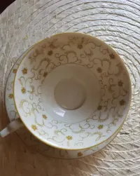 filizanka podstawka felda rhon koch schnorr antyk porcelana kremowa — ujęcie 5