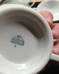 Filiżanki Prl Chodzież 6 filiżanek porcelana biała — ujęcie 4