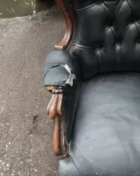 Fotel klubowy Chesterfield — ujęcie 3