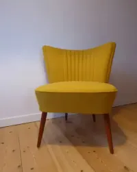 Fotel klubowy Muszelka Uszak  lata 60 70-te PRL vintage retro — ujęcie 2