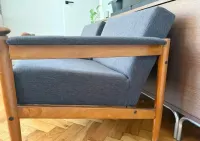 Fotel PRL typu lisek — ujęcie 3