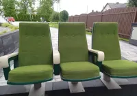 Fotele kinowe PRL 16 sztuk — ujęcie 2