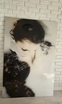 Fotografia "Kobieta w mleku", wymiary 100x150, dibond — ujęcie 3