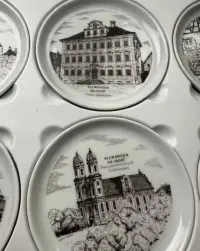 furstenberg porcelain Vintage talerzyki sygnowane Niemieckie Miasta — ujęcie 5