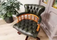 Gabinetowy FOTEL chesterfield kapitański 848/2025 — ujęcie 4