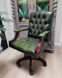 Gabinetowy fotel do biurka Chesterfield  908/2026 — ujęcie 2