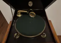 Gramofon Majesta,  po renowacji — ujęcie 3
