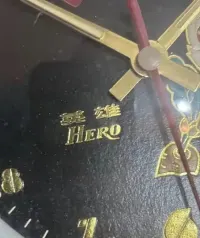 Hero budzik nakręcany — ujęcie 2