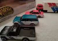 hot wheels premium Diorama Datsun — ujęcie 2