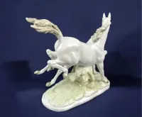 Hutschenreuther duża figurka konie w galopie — ujęcie 5