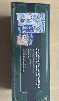 Kalendarz adwentowy Pokemon TCG nowy — ujęcie 3