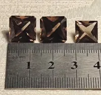 Kamienie naturalne topaz, granat. — ujęcie 2