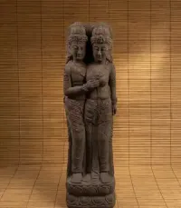 Kamienna rzeźba Rama Shinta z Bali — ujęcie 3