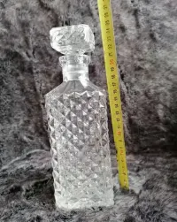 Karafla na alkohol prl — ujęcie 3