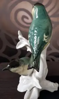 Karl Ens figurka z porcelany ptaszki — ujęcie 4
