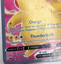 Karta Pokemon Pikachu V 170/185 Vivid Voltage — ujęcie 4