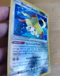 Karta pokemon shiny Jirachi — ujęcie 2