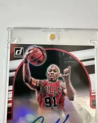 Karta z autografem Dennis Rodman Donruss Panini Signature Series 2021-22 — ujęcie 4
