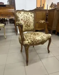 Klasyczny fotel w stylu ludwikowskim. Transport cały kraj — ujęcie 3
