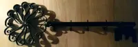 Klucz. Wieszak na ubrania._nowe — ujęcie 2