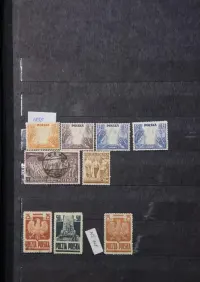 Kolekcja polskich znaczków pocztowych z lat 1928 do 2019 — ujęcie 3
