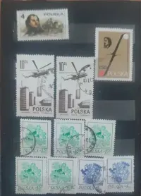 Kolekcja znaczków pocztowych PRL i zagranica + retro etykiety (8 stron klasera) — ujęcie 3