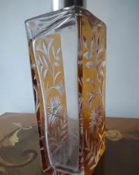 Kolorowe szkło karafka Józefina Art Deco kolekcja — ujęcie 3