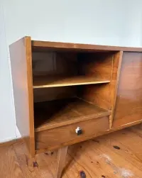 Komoda PRL z 1959 — ujęcie 2