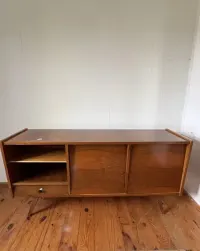 Komoda PRL z 1959 — ujęcie 4