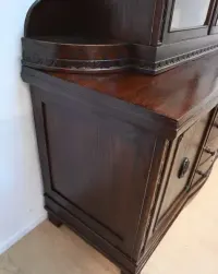 kredens międzywojenny lity dąb s061610 — ujęcie 3
